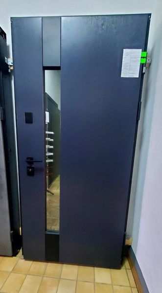 Двері вхідні у будинок ( з терморозривом) WTRX-527Tower  068 фото